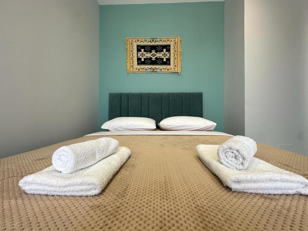 Trea Accomodations Vlorë Esterno foto